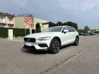 Usata Volvo V60 CC Business Edition 197 CV (144 kW) 2020 Grigio Station wagon