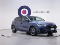 Usata Ford Focus ST-Line 125 CV (91 kW) 2023 Blu Berlina
