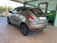 usata Lancia Ypsilon 1.0 FireFly 70cv S&S Hybrid GOLD