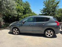 Usata Peugeot 3008 2012 Grigio Station wagon