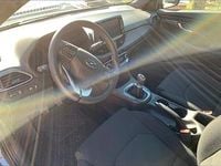 Usata Hyundai i30 GO! 110 CV (80 kW) 2019 Grigio Station wagon