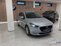 Begagnad Mazda 2 Exceed 90 HK (66 kW) 2022 Grå Sedan