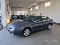 Usata Alfa Romeo 166 Progression 149 CV (109 kW) 2000 Grigio Berlina