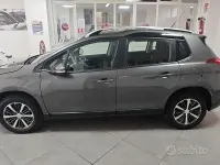 Usata Peugeot 2008 Active 75 CV (55 kW) 2017 Grigio SUV