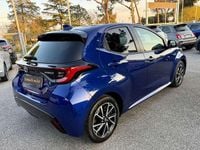 Usata Toyota Yaris Hybrid Lounge 92 CV (67 kW) 2021 Blu/azzurro Berlina