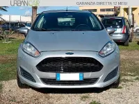 Usata Ford Fiesta 75 CV (55 kW) 2013 Grigio Berlina