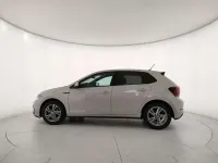 Usata VW Polo R-line 95 CV (69 kW) 2023 Ascot grey Utilitaria