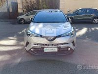 Usata Toyota C-HR Trend 98 CV (72 kW) 2018 Grigio SUV