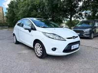 Usata Ford Fiesta 71 CV (52 kW) 2011 Bianco Berlina