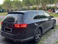 Usata VW Passat 150 CV (110 kW) 2021 Grigio Station wagon
