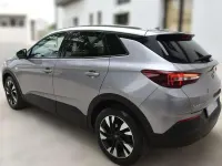 Usata Opel Grandland X Innovation 131 CV (96 kW) 2020 Quartz grey SUV