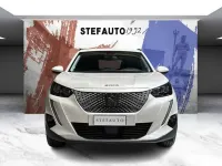 Usata Peugeot e-2008 Active 56 kW (77 CV) 2021 Bianco madreperla SUV