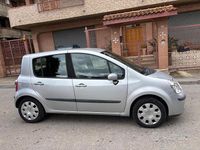 Usata Renault Modus Luxe 70 CV (51 kW) 2007 Grigio Monovolume