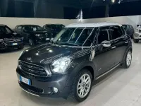 Usata Mini Cooper Countryman Business 111 CV (81 kW) 2014 Nero SUV