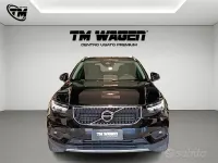 Usata Volvo XC40 Momentum 163 CV (119 kW) 2021 Nero SUV