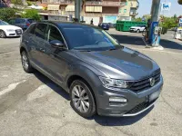 Usata VW T-Roc Advance 116 CV (85 kW) 2019 Grigio SUV