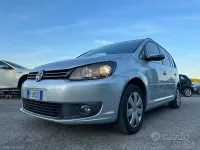 Usata VW Touran Comfortline 150 CV (110 kW) 2012 Grigio Monovolume