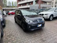 Begagnad VW up! high up! 75 HK (55 kW) 2018 Svart Halvkombi