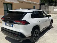 Usata Toyota RAV4 Hybrid Style 185 CV (136 kW) 2022 SUV