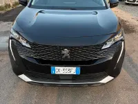 Usata Peugeot 3008 Allure 131 CV (96 kW) 2022 Nero SUV