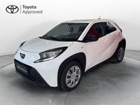 Begagnad Toyota Aygo X Active 72 HK (52 kW) 2023 Vit SUV