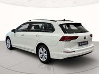 Usata VW Golf VIII Life 116 CV (85 kW) 2022 Pure white Station wagon