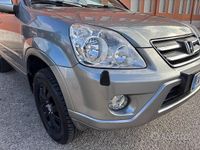Usata Honda CR-V Executive 140 CV (102 kW) 2005 Grigio SUV