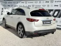 Usata Infiniti QX70 238 CV (175 kW) 2012 Bianco perlato SUV