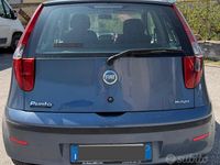 Usata Fiat Punto 69 CV (50 kW) 2004 Utilitaria