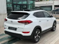 Usata Hyundai Tucson Xpossible 141 CV (103 kW) 2017 Bianco SUV