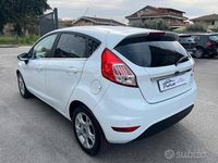 Usata Ford Fiesta Titanium 95 CV (69 kW) 2017 Bianco Berlina