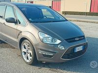 Usata Ford S-MAX 163 CV (119 kW) 2013 Grigio Monovolume