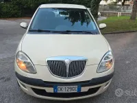 Usata Lancia Ypsilon 80 CV (58 kW) 2003 Beige Utilitaria