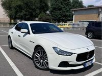Usata Maserati Ghibli 249 CV (183 kW) 2015 Bianco Coupé