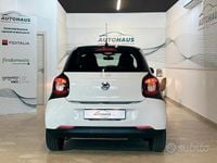 Usata Smart ForFour 61 CV (44 kW) 2015 Nero Utilitaria