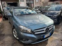 Usata Mercedes A180 109 CV (80 kW) 2013 Blu Berlina
