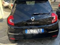 Usata Renault Twingo Urban Night 30 kW (42 CV) 2022 Nero Utilitaria