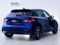Nuova Audi A1 116 CV (85 kW) 2026 Blu navarra met. / tetto nero SUV