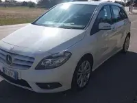 Usata Mercedes B180 109 CV (80 kW) 2015 Utilitaria