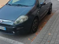 Usata Fiat Punto 65 CV (47 kW) 2010 Grigio Utilitaria