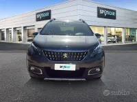 Usata Peugeot 2008 S 131 CV (96 kW) 2019 Grigio SUV