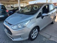 Usata Ford B-MAX Business Edition 95 CV (69 kW) 2013 Grigio Monovolume