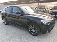 Usata Alfa Romeo Stelvio Business 209 CV (153 kW) 2018 Nero SUV