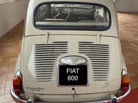 Usata Fiat 600D 31 CV (22 kW) 1982 Beige Berlina