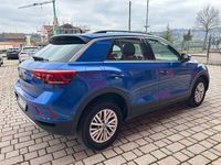 Usata VW T-Roc Life 150 CV (110 kW) 2022 Blu SUV