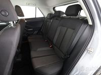 Usata VW T-Roc Sport 150 CV (110 kW) 2024 Pyrit silver con tetto nero pastello SUV