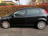 Usata Fiat Grande Punto Active 77 CV (56 kW) 2007 Nero Utilitaria