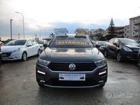 Usata VW T-Roc 115 CV (84 kW) 2018 Grigio SUV