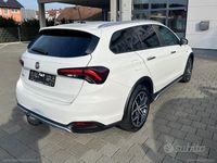 Usata Fiat Tipo Cross 130 CV (95 kW) 2022 Bianco Station wagon