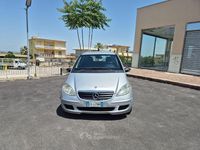 Usata Mercedes A160 Elegance 82 CV (60 kW) 2006 Argento Berlina